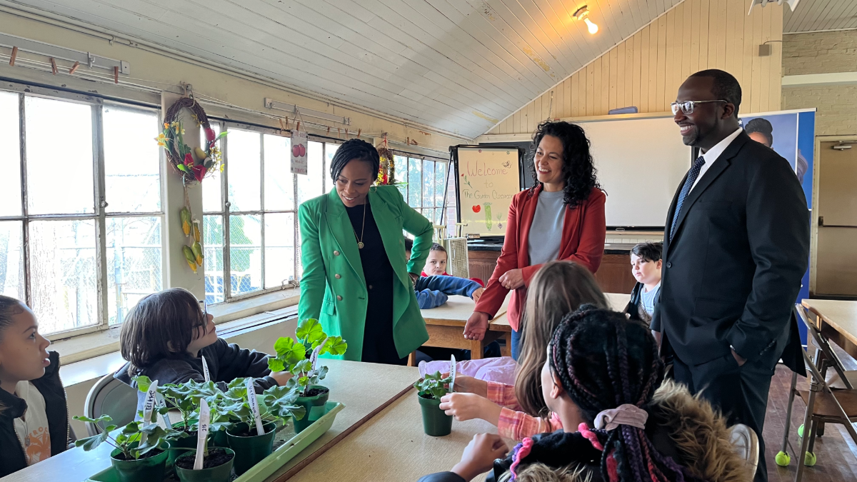 Congresswoman with kids